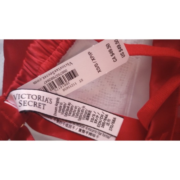 Victoria's Secret Embroidered Hearts Garter Belt - Picture 4 of 5